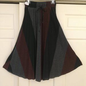 Scandal Italy skirt - new with tags! Stunning